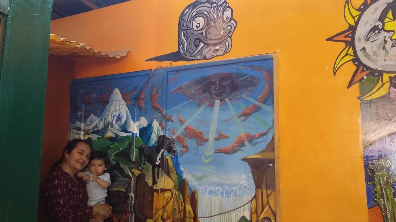Monkeywasi Climbing Hostel Huaraz  Exteriör bild