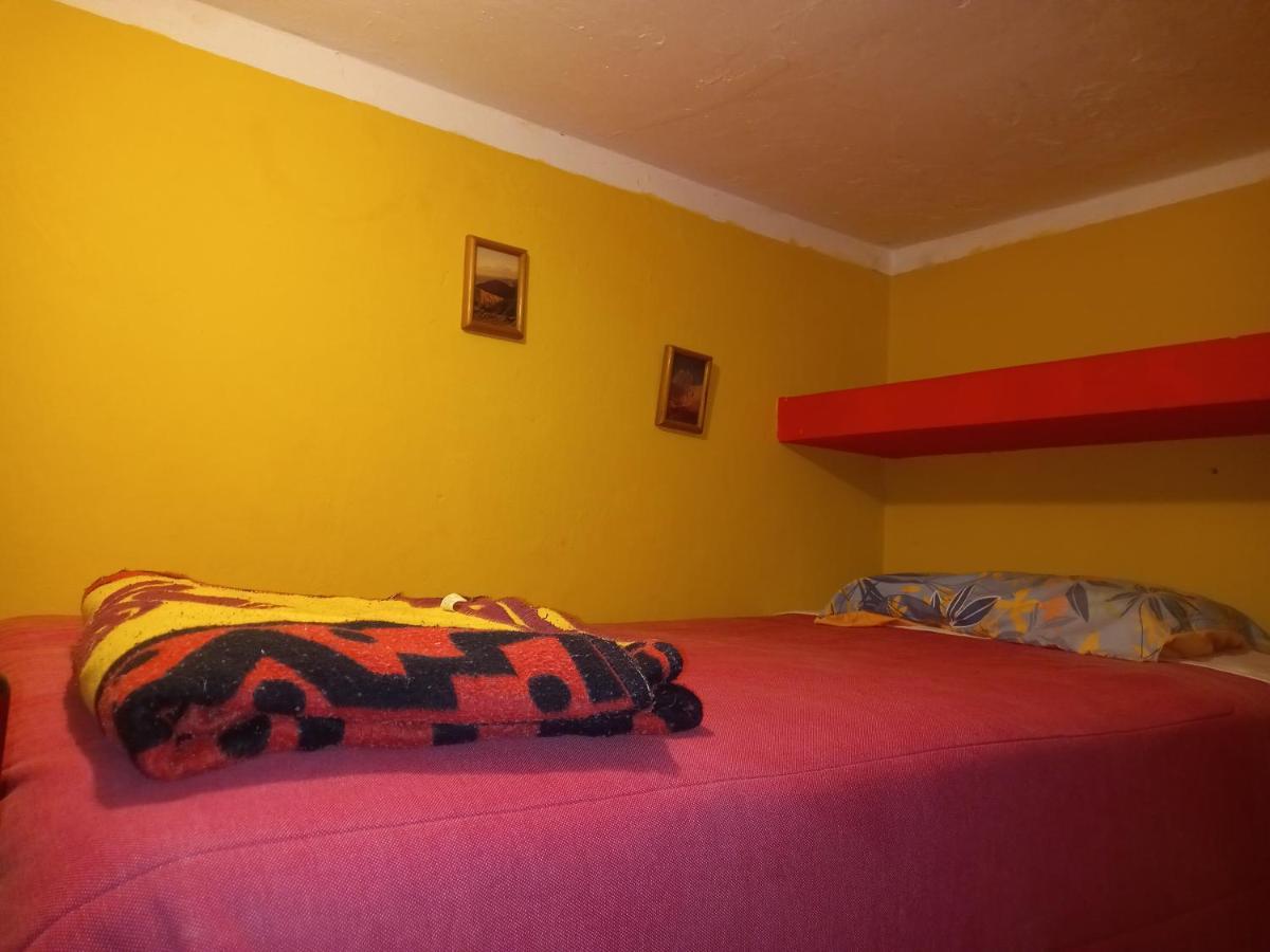 Monkeywasi Climbing Hostel Huaraz  Exteriör bild