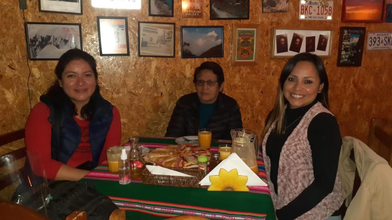 Monkeywasi Climbing Hostel Huaraz  Exteriör bild