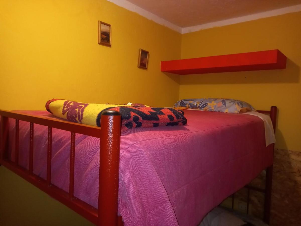 Monkeywasi Climbing Hostel Huaraz  Exteriör bild