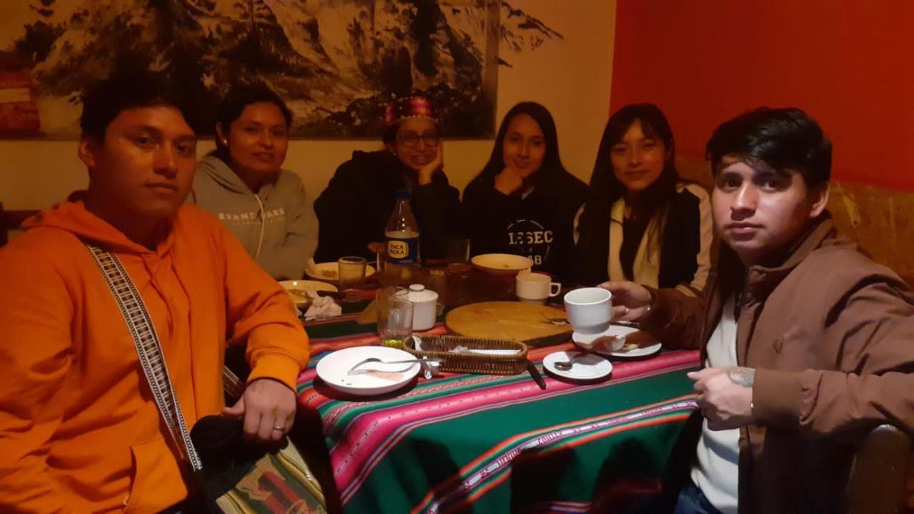 Monkeywasi Climbing Hostel Huaraz  Exteriör bild